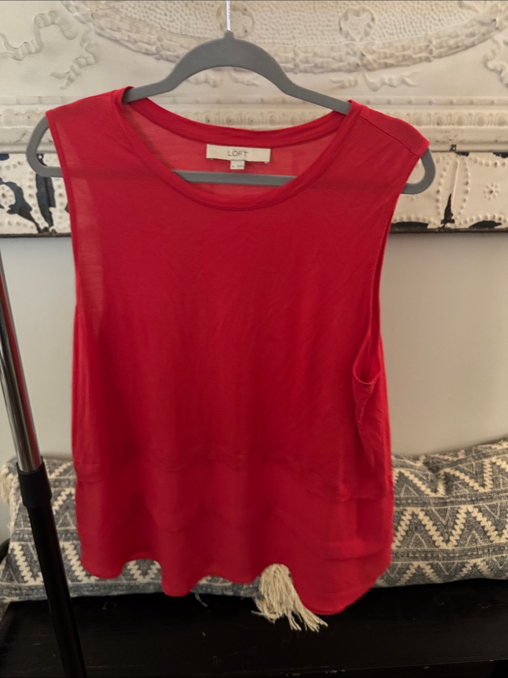 LOFT Red Sleeveless Shell Tank Top